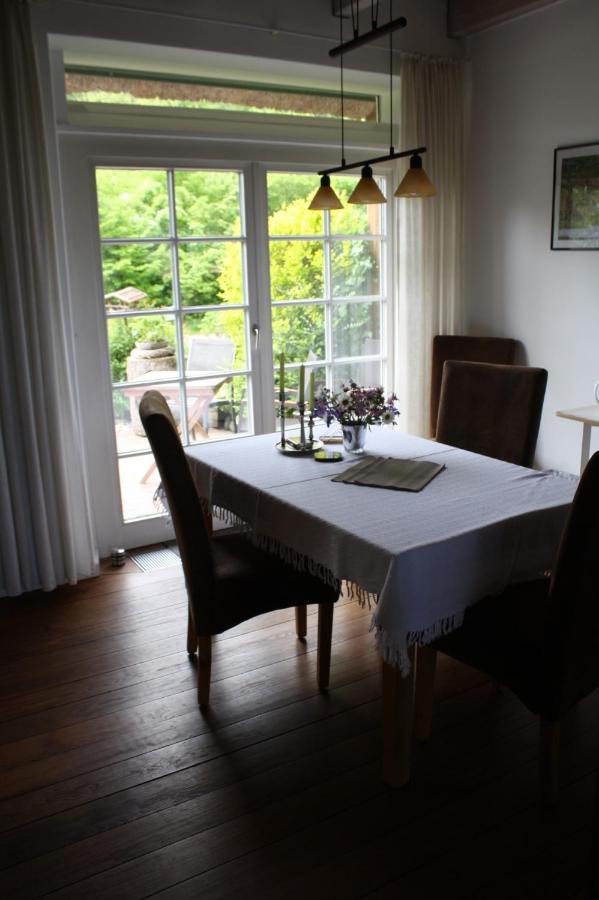 Reethus Stoefs Apartamento Behrensdorf Exterior foto